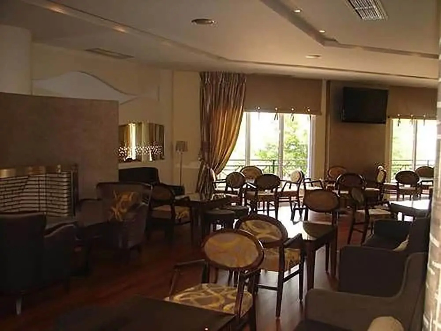 FilosXenia Ismaros Hotel