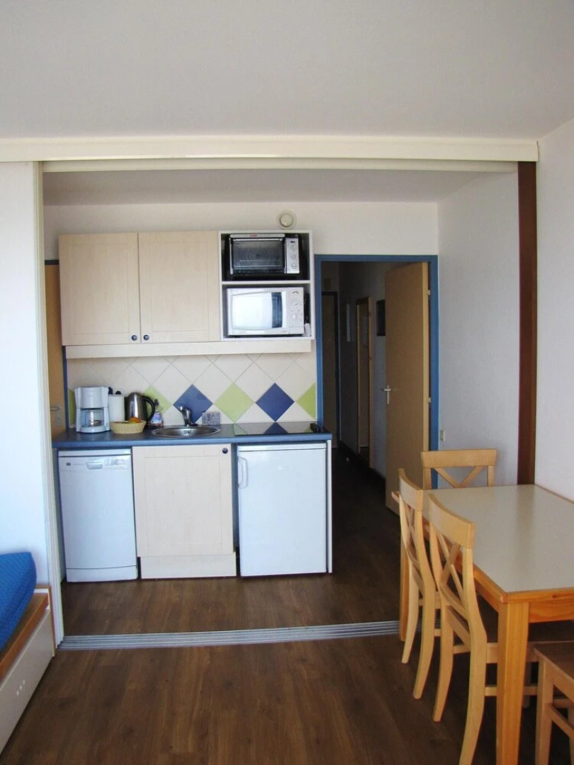 Studio in Pornichet, With Wonderful sea View, Furnished Balcony and Wi