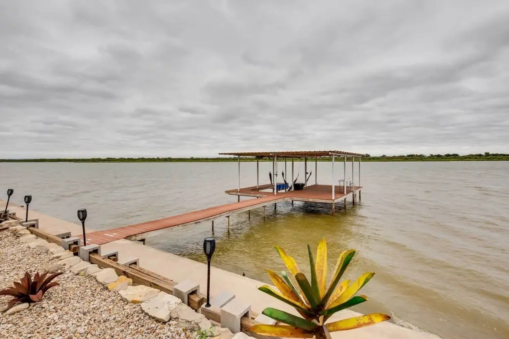 Lake Granbury Fishing Escape w/ Dock & Kayaks!