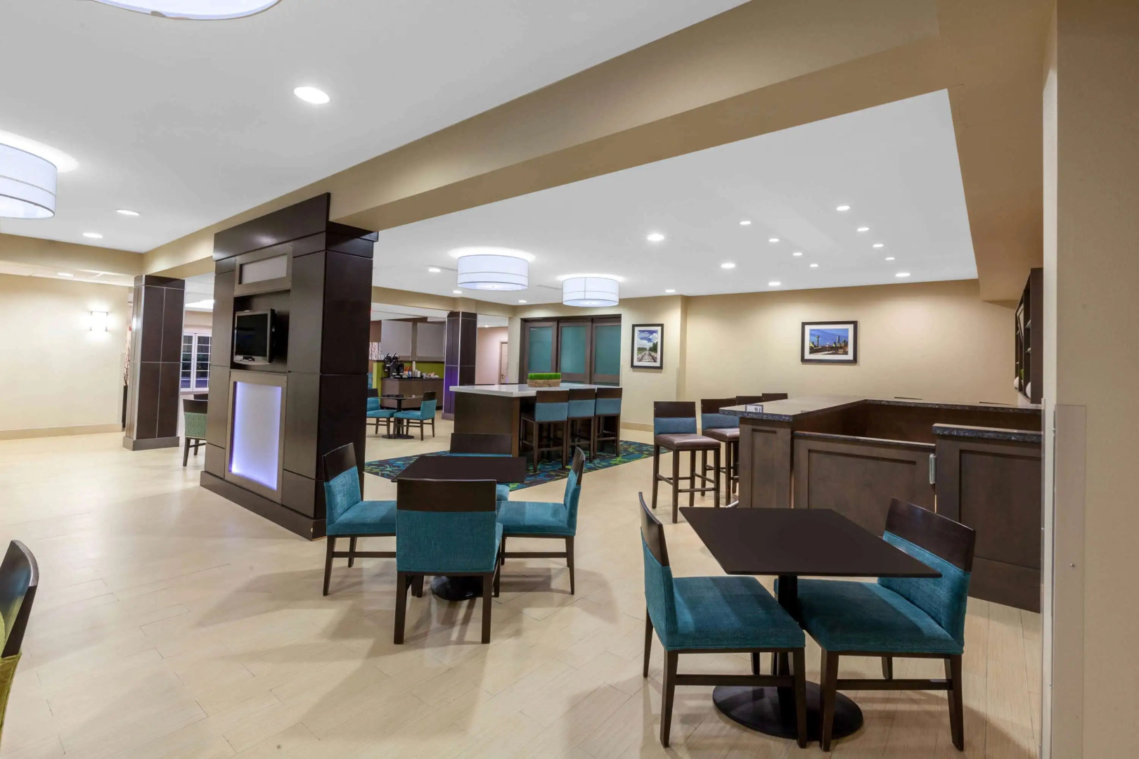 La Quinta Inn & Suites by Wyndham Midland North