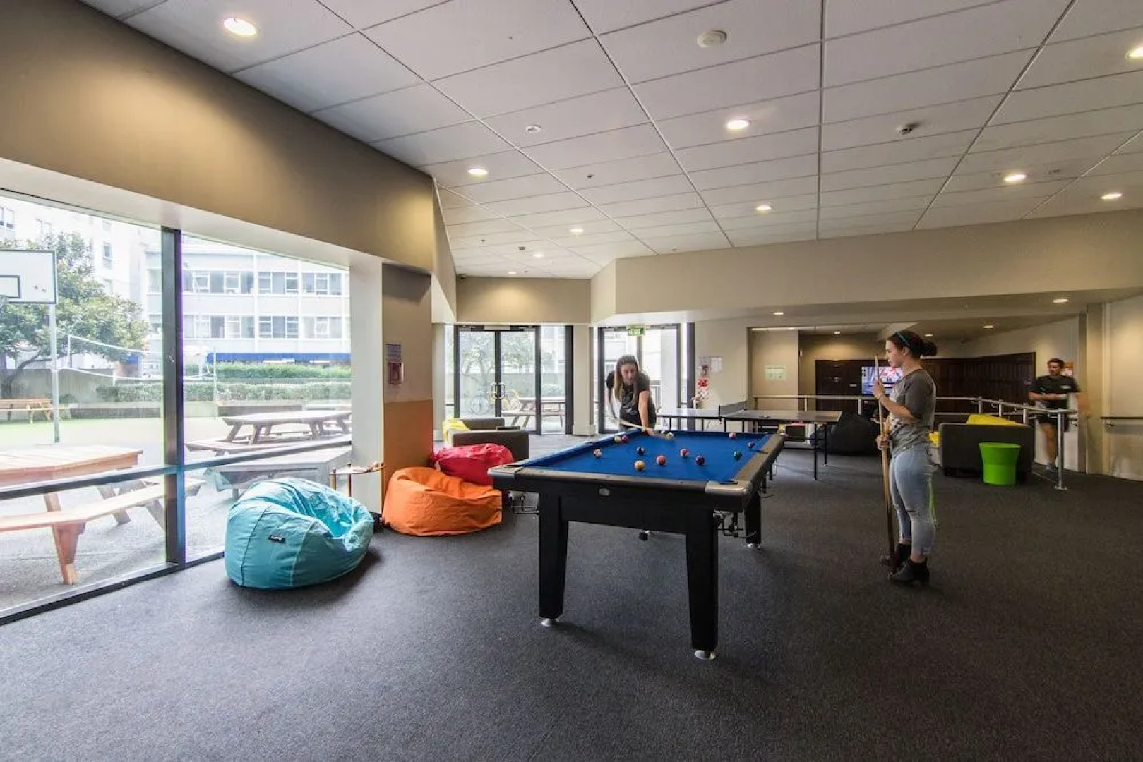 Campus Summer Stays - Wellesley Apartments