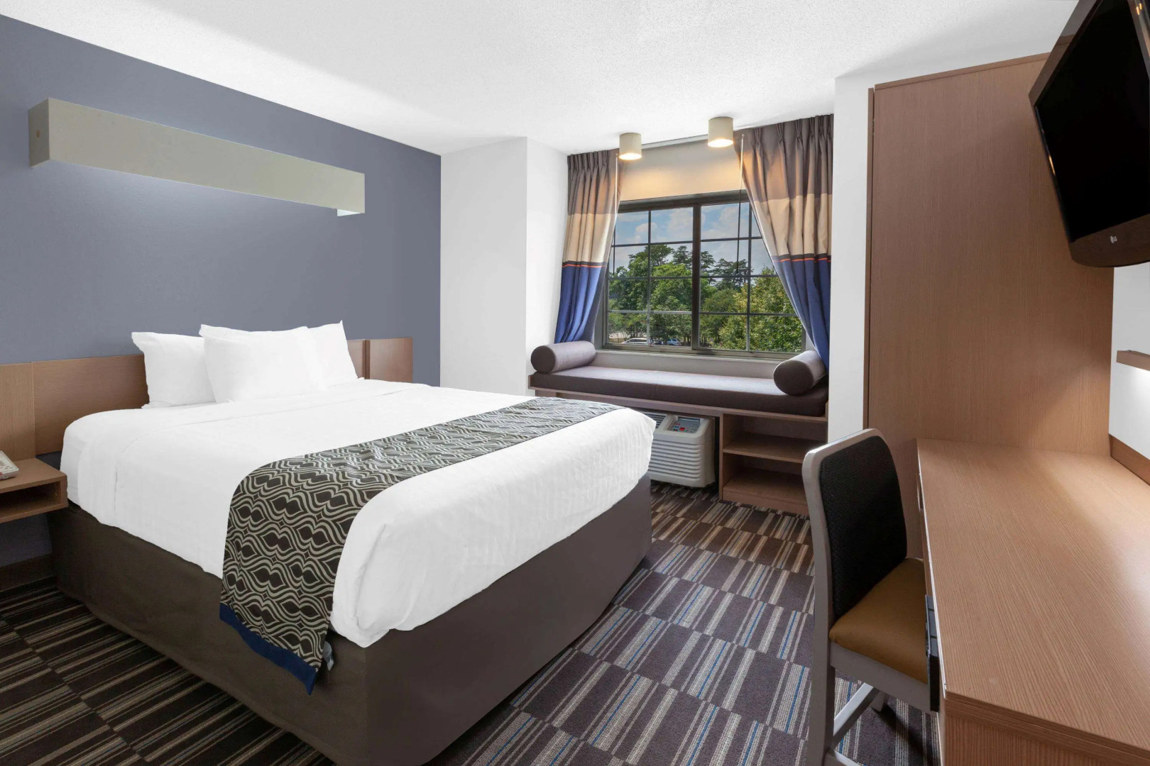 Microtel Inn & Suites by Wyndham Baltimore BWI Airport