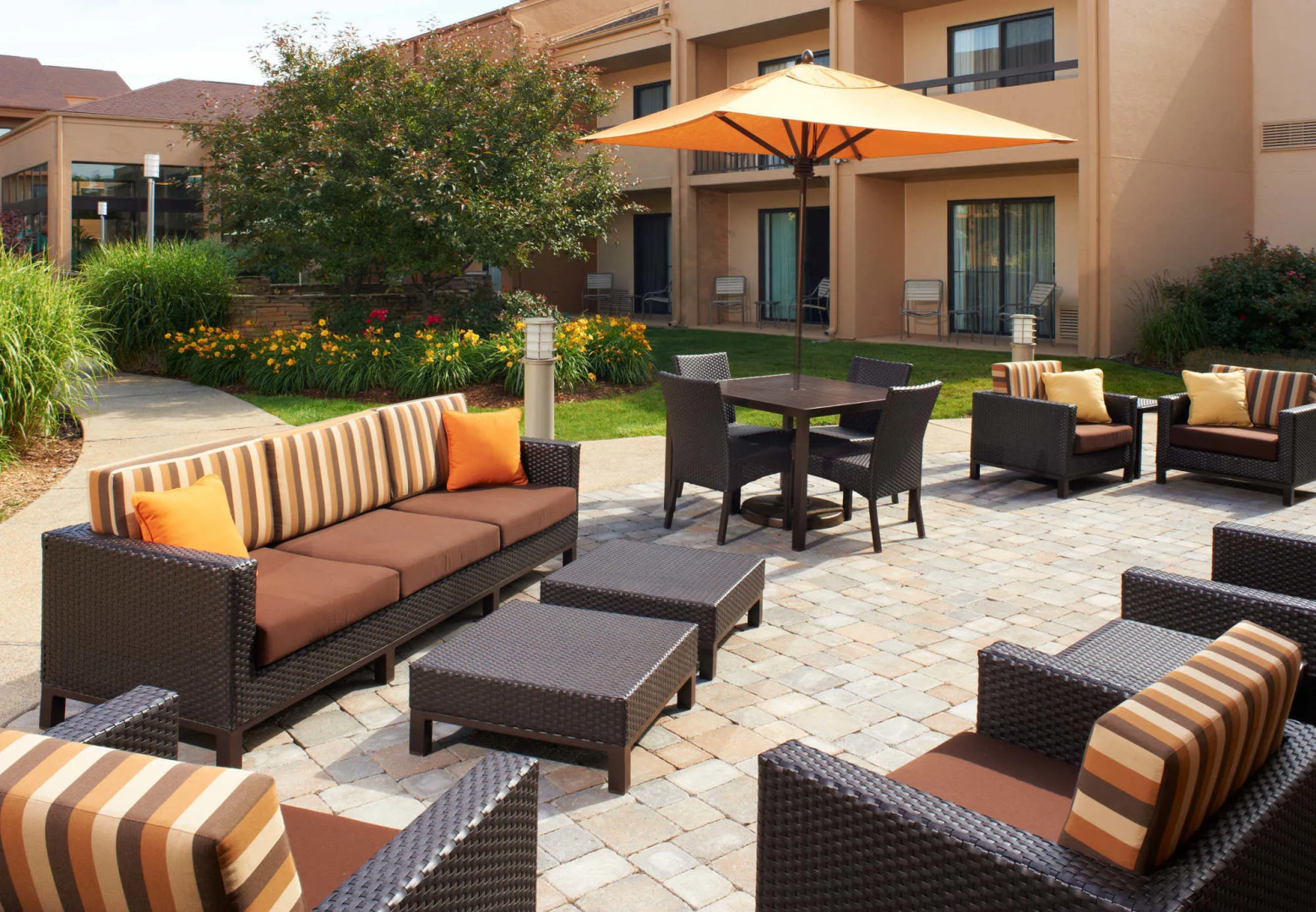 Courtyard by Marriott Rockford