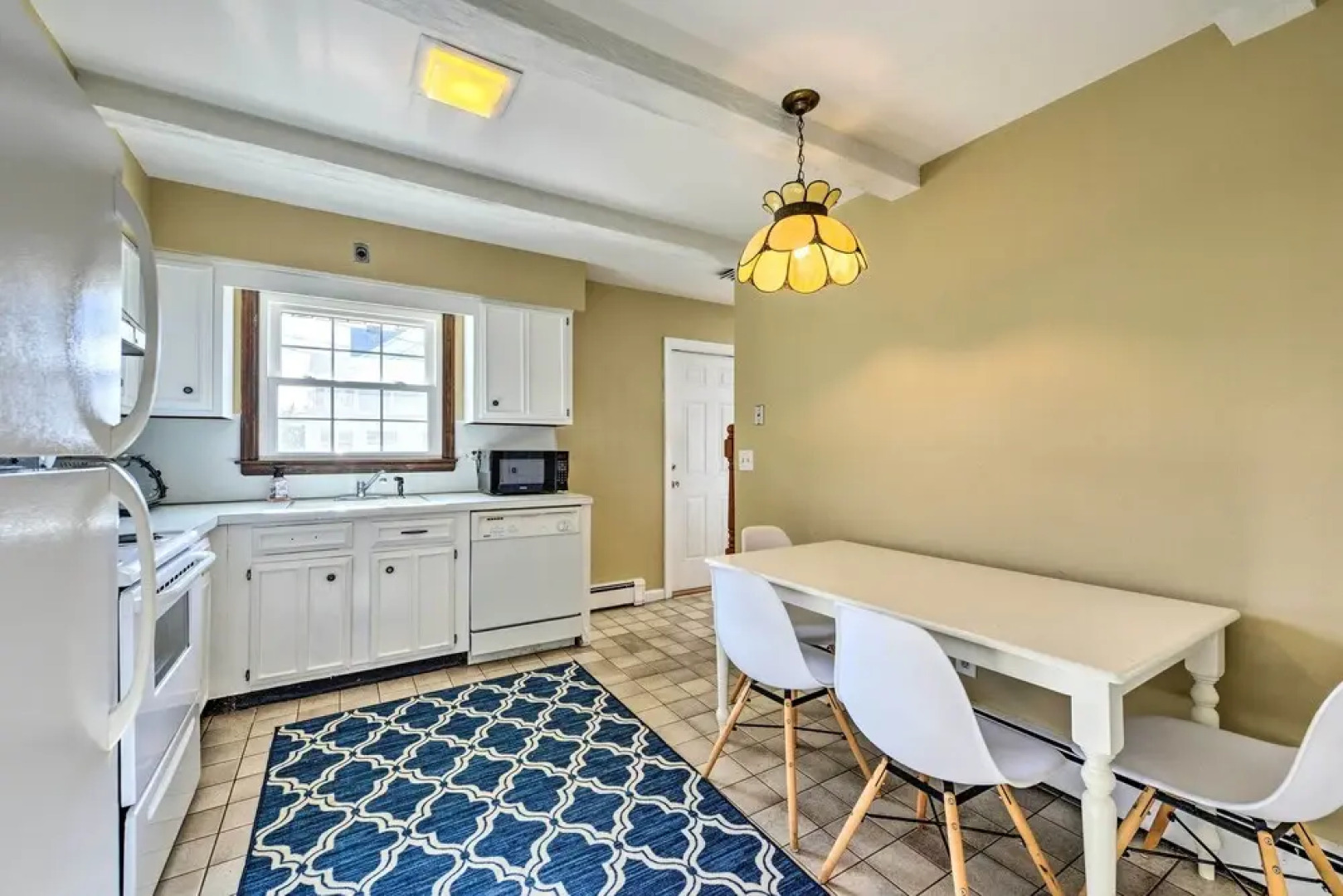 Oceanside Beach House in Pvt Beach Community!