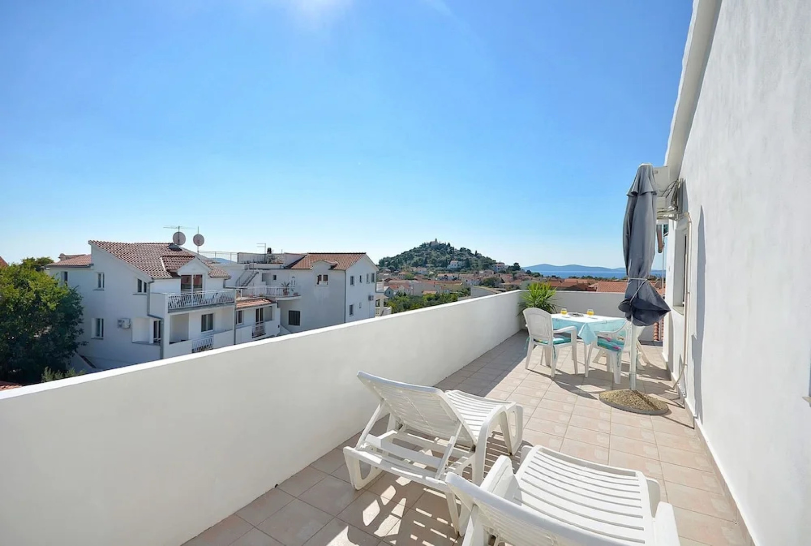 Apartments Family Apartments Mila With Pool