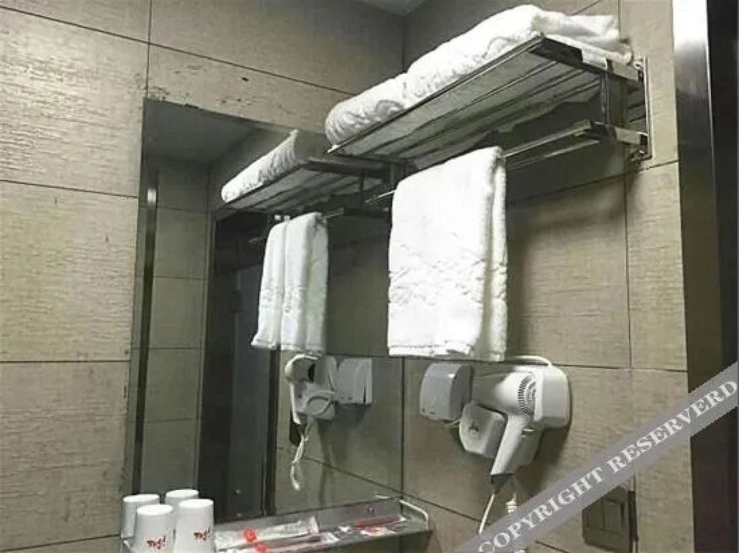 Shankee Hotel (Zhashui Bus Station)