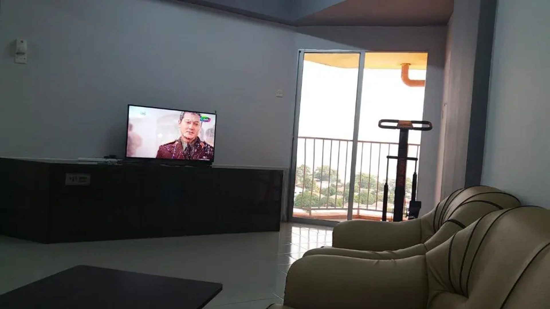 Coastside Homestay