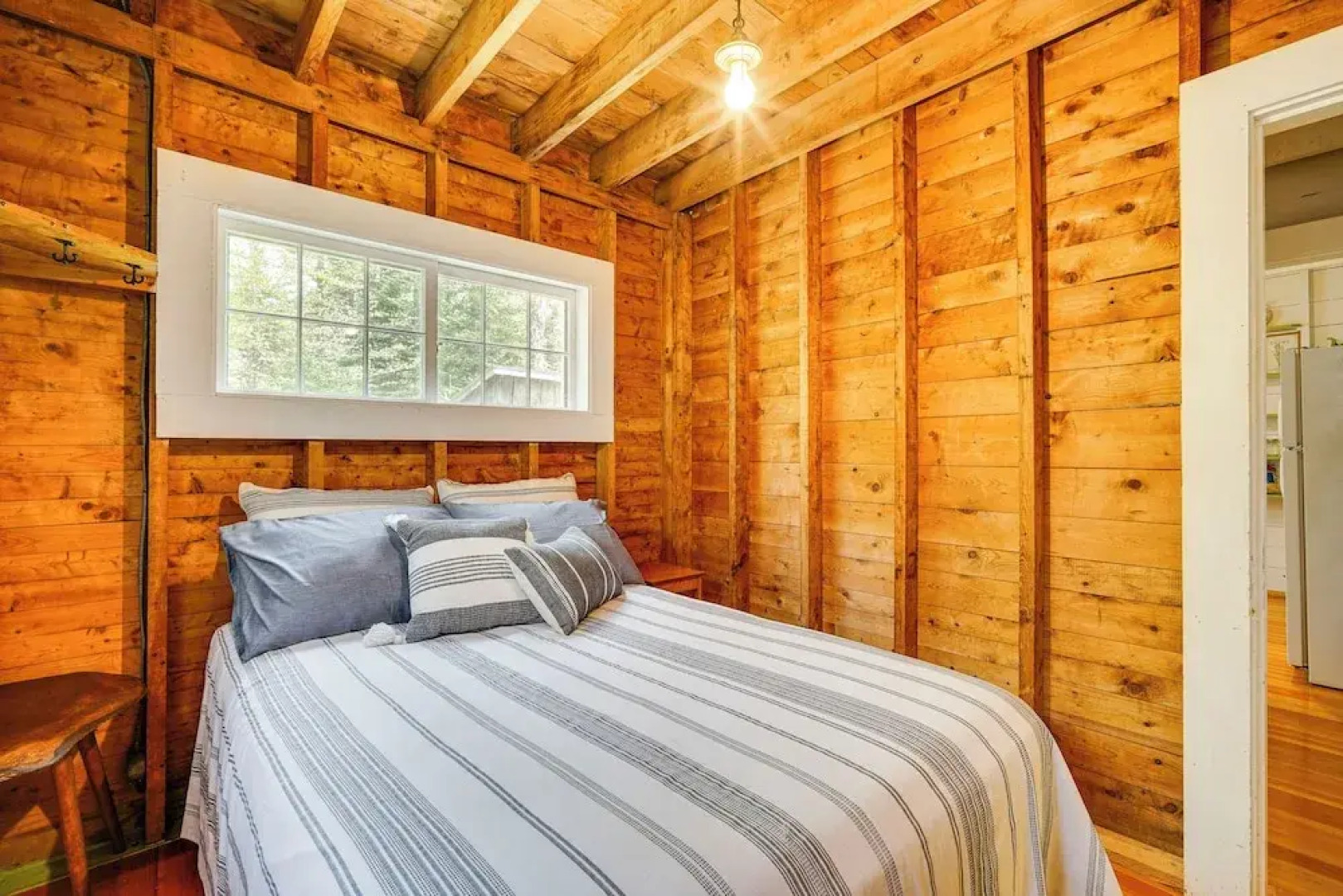 Rustic Marlboro Cottage: 4 Mi to Lake Raponda!