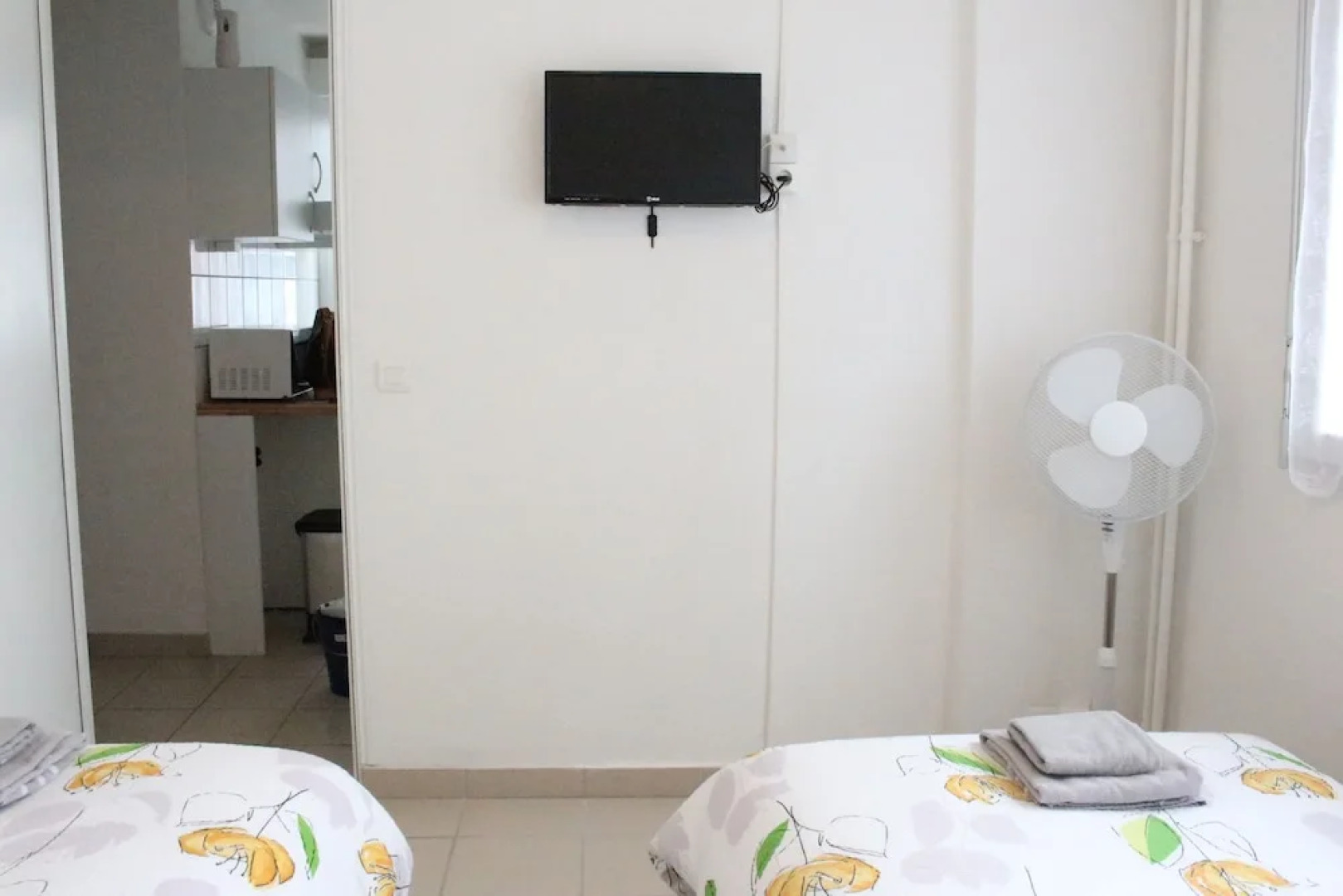 Studios near Gare SNCF - RM 86