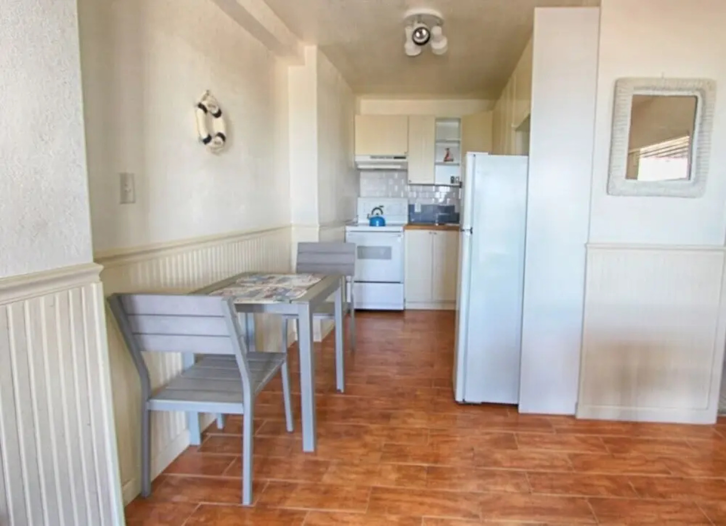 Sunshine's Hideaway by RedAwning