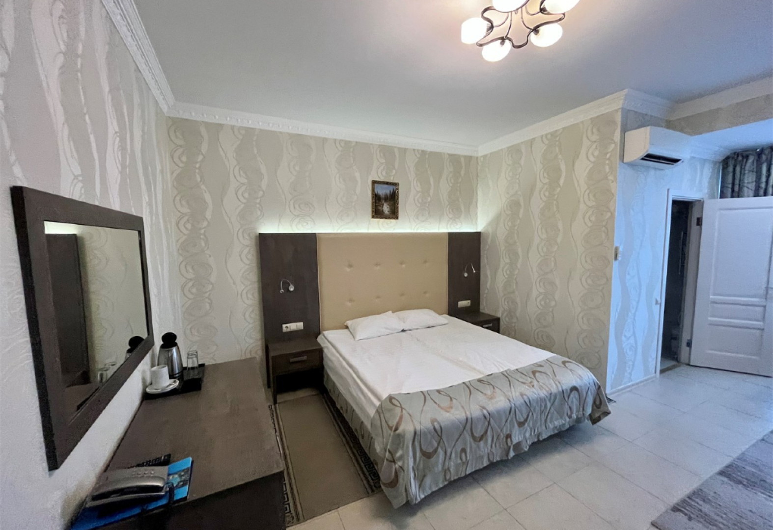 Атлант Люкс