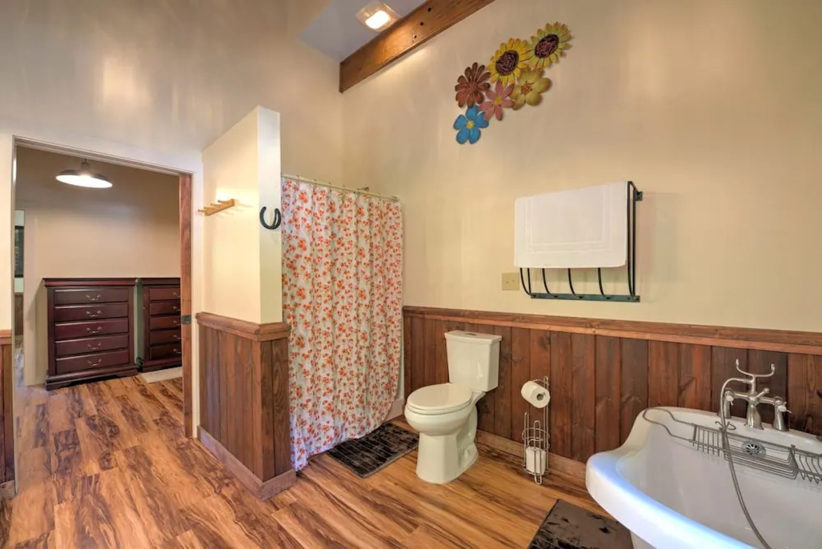 Grace Barn Home 525 2 Bedrooms 2 Bathrooms Home