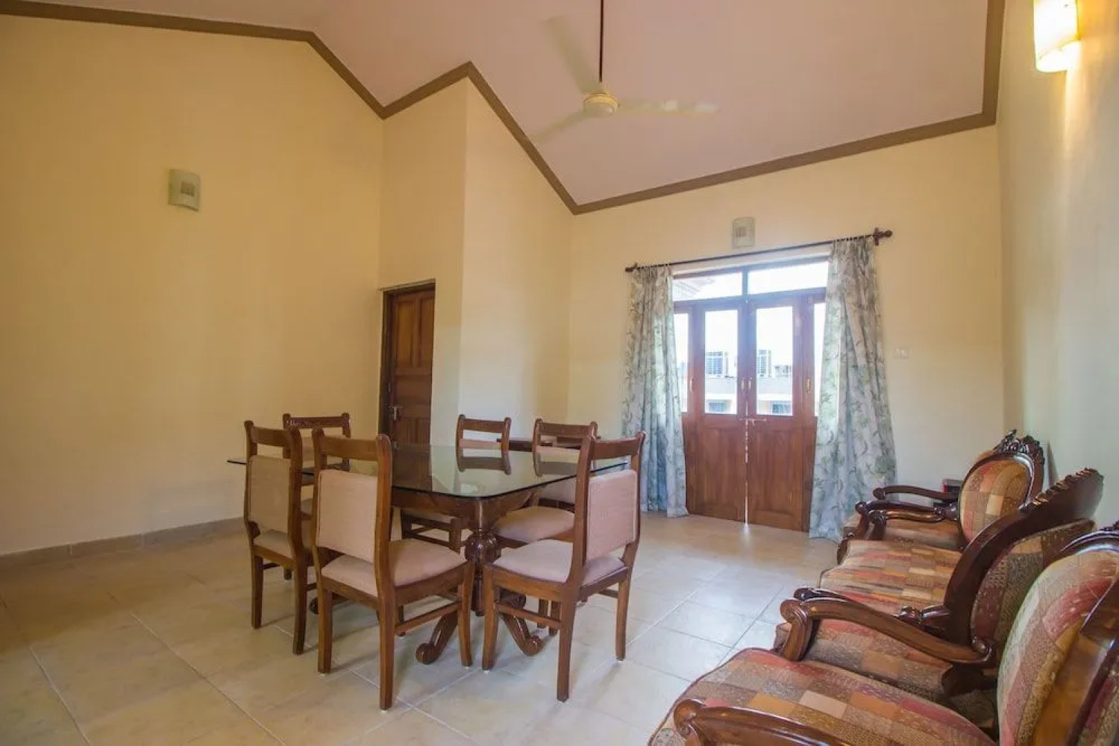 OYO 18705 Home Elegant 2BHK Parra