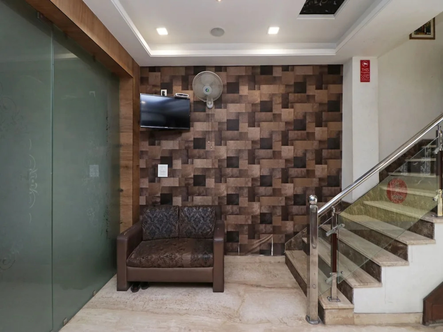 Capital O 2594 Hotel Kanchan Residency