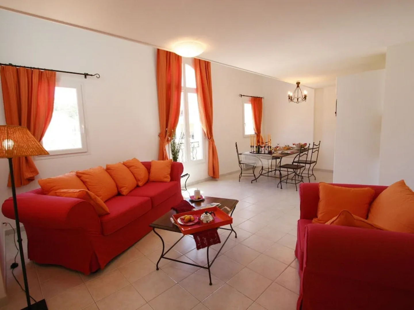 Apartment in Provencal Style in a Beautiful Landscape