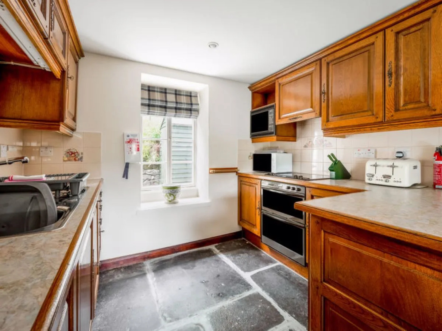 House Burn Side Drumnadrochit