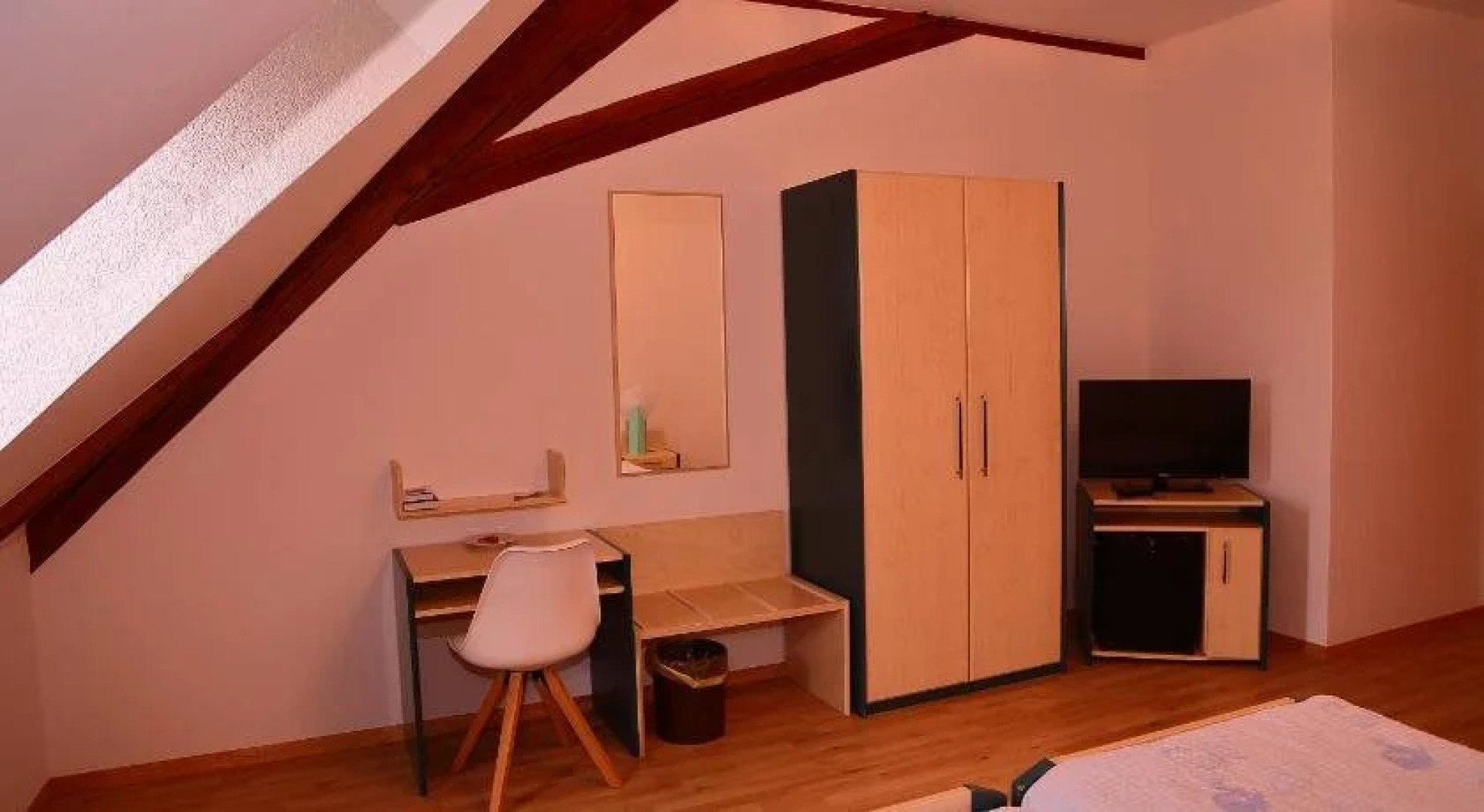 Hotel-Rotisserie La Tour Rouge