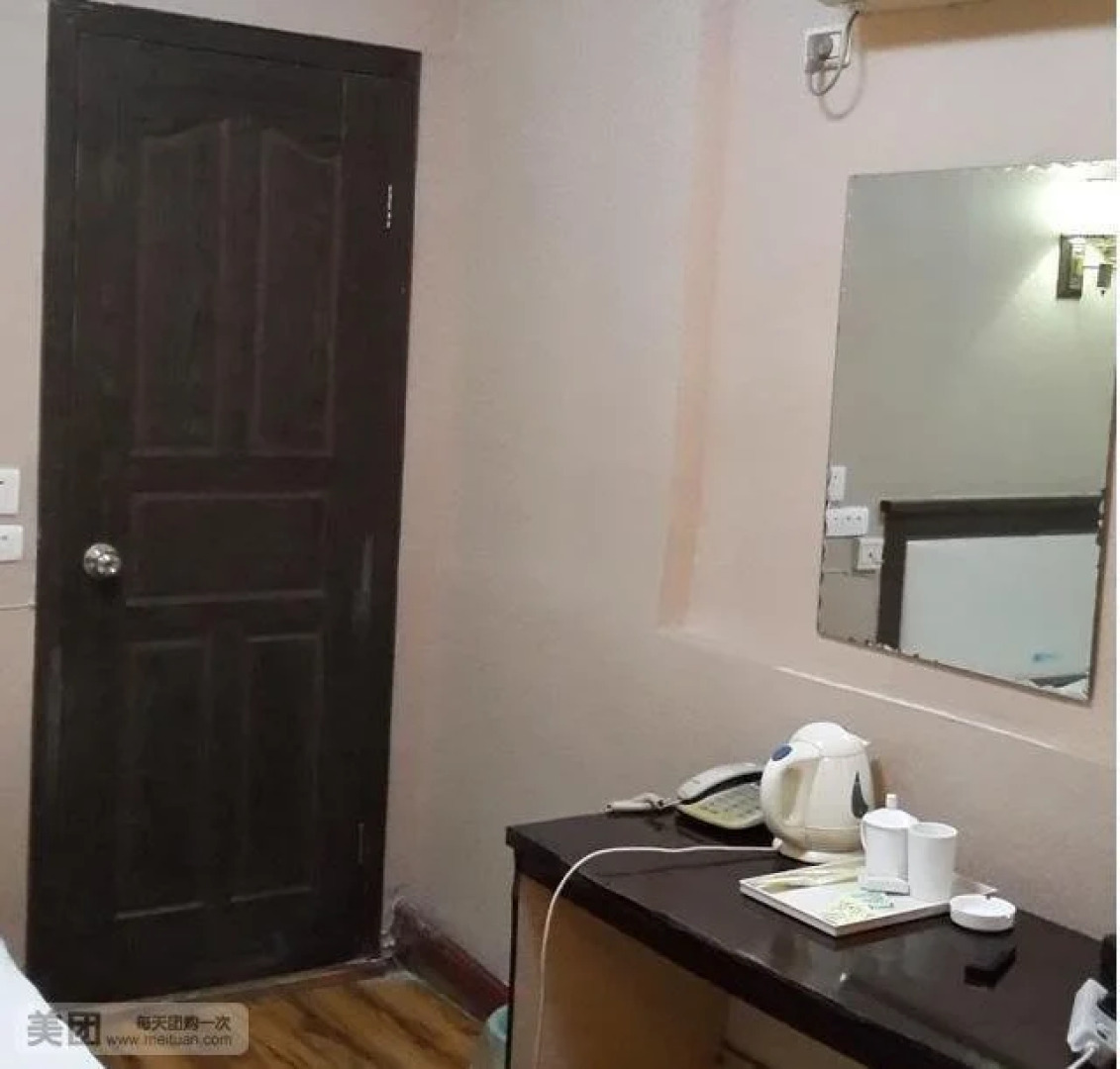 Yichang Jintai Business Hotel