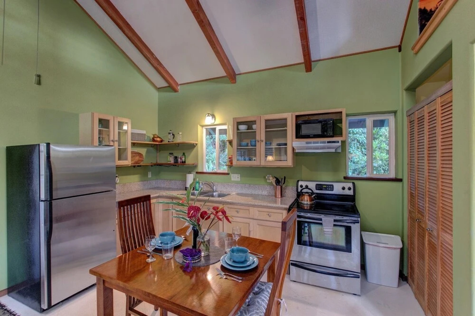 Big Island Sanctuary 1 Bedroom Home