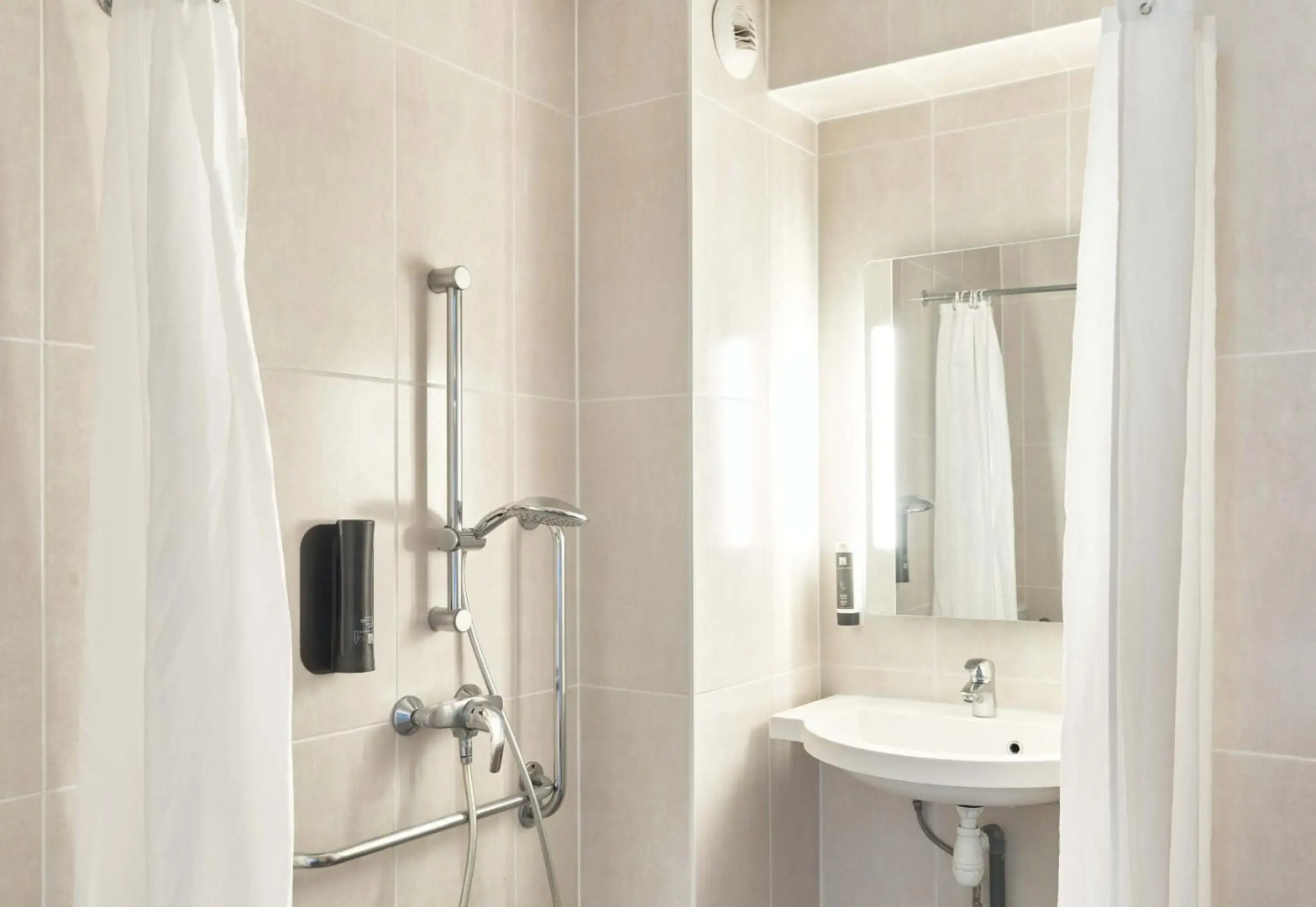 B&B HOTEL Montlhéry