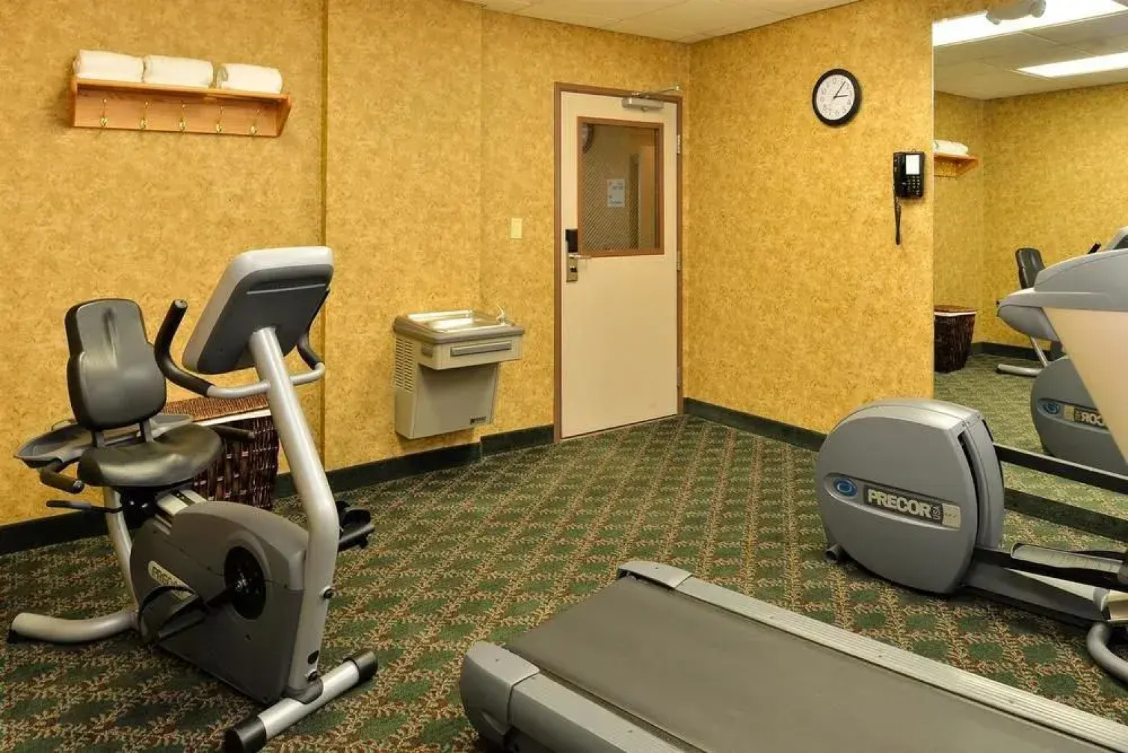 Holiday Inn Express West Point