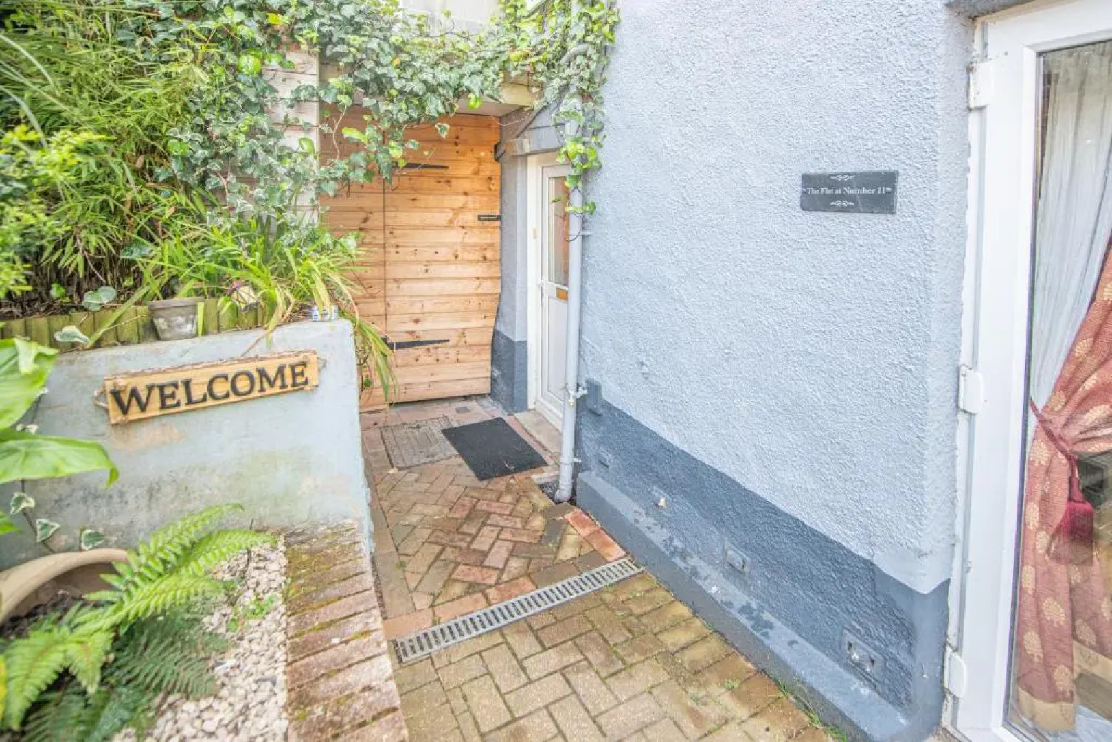 The Flat at number 11