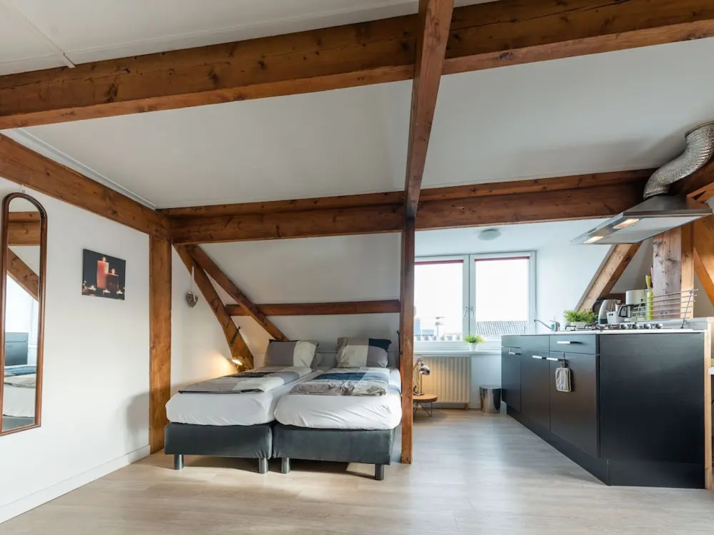 Modern Apartment in Egmond aan Zee with TV