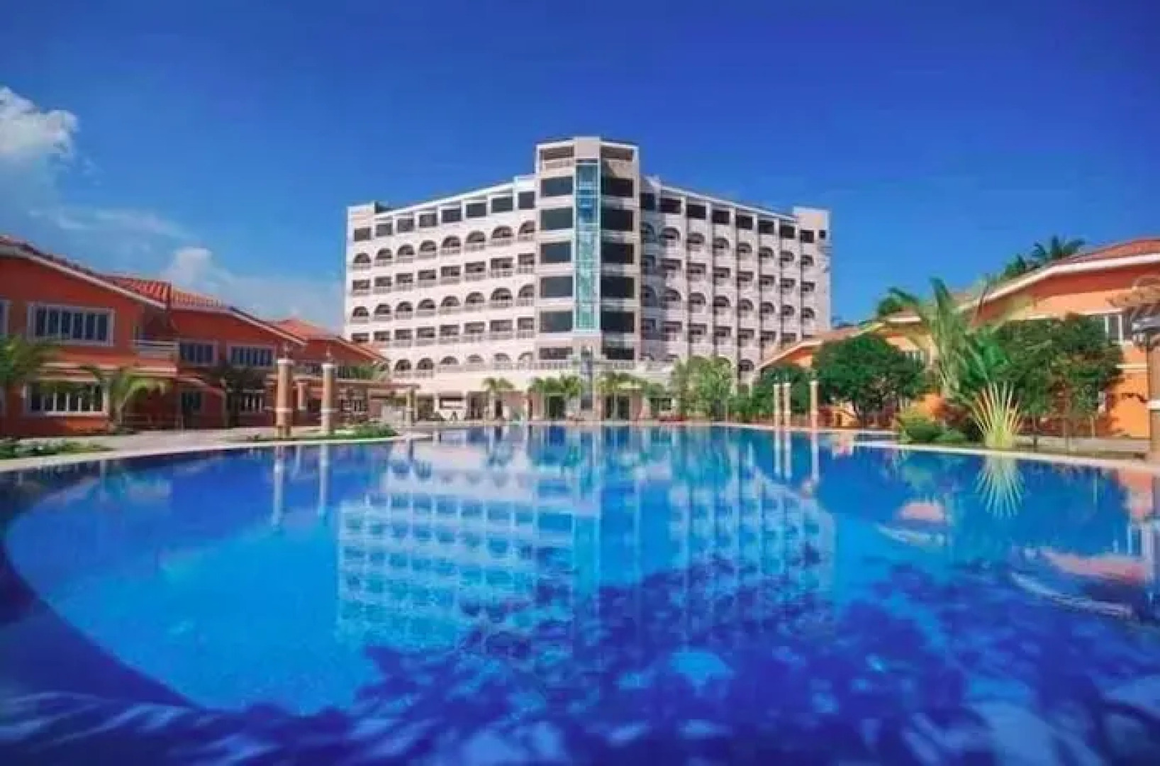 16/4 York Place Lets In The City Edinburgh