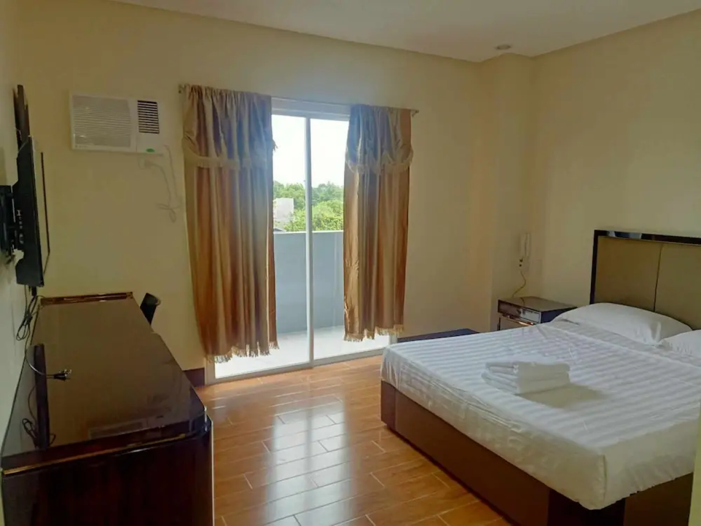 Asia Jem Hotel-Gapan City