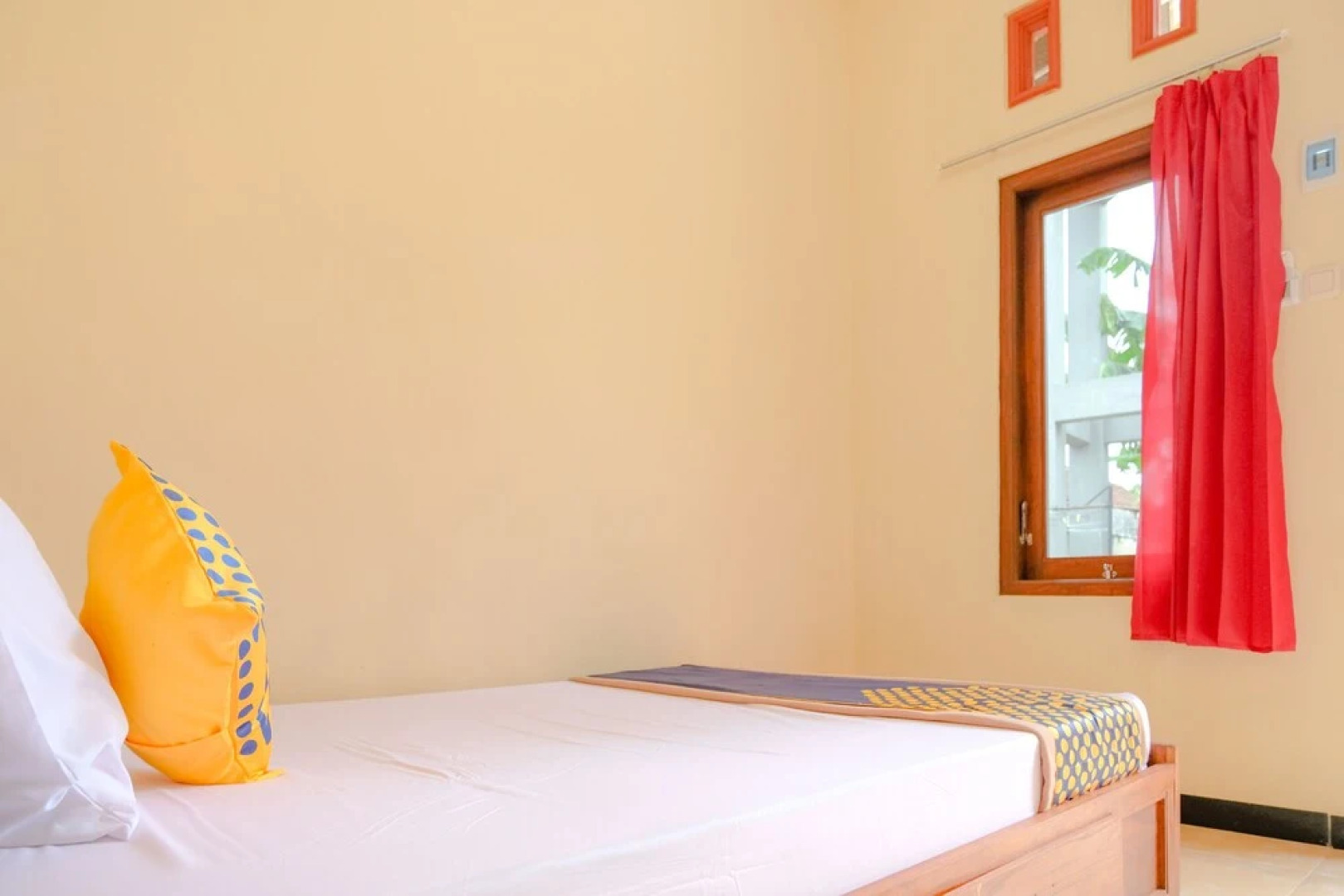 Panderman Residence by OYO Rooms