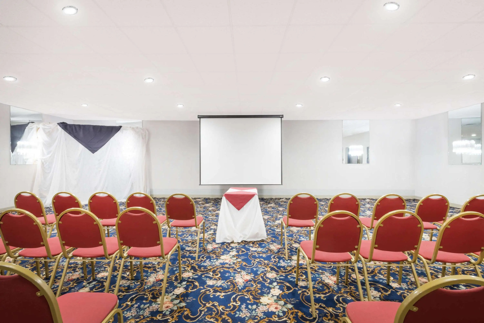 Ramada by Wyndham Watertown/Thousand Islands NY