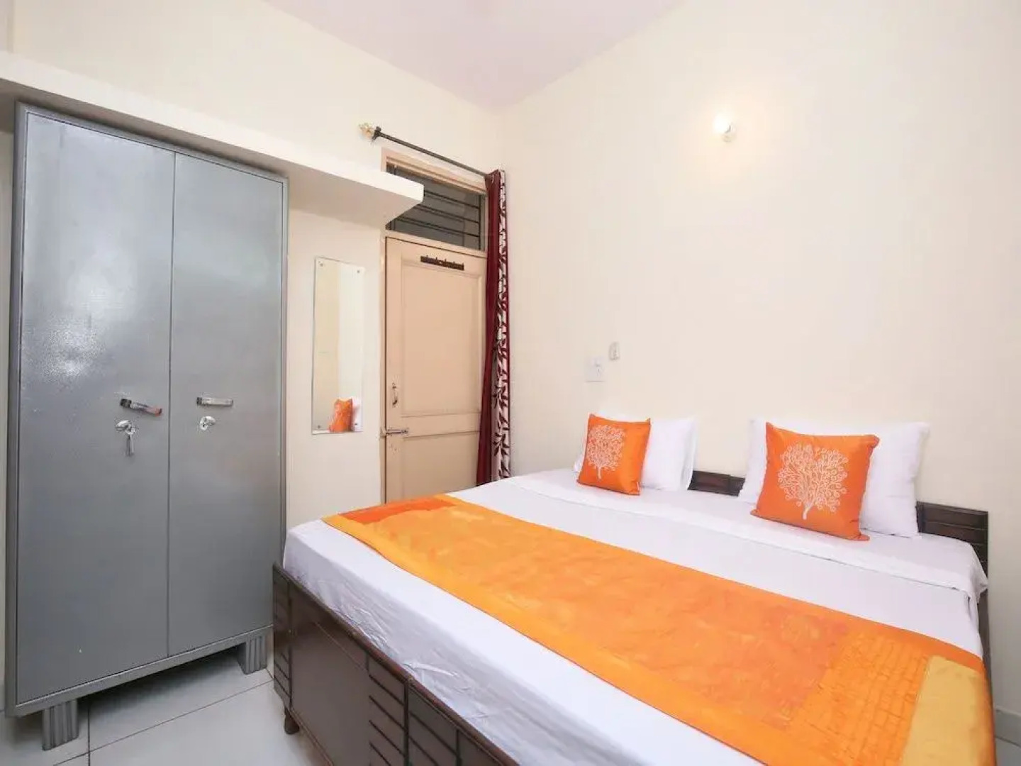 OYO 13007 Humble Residency