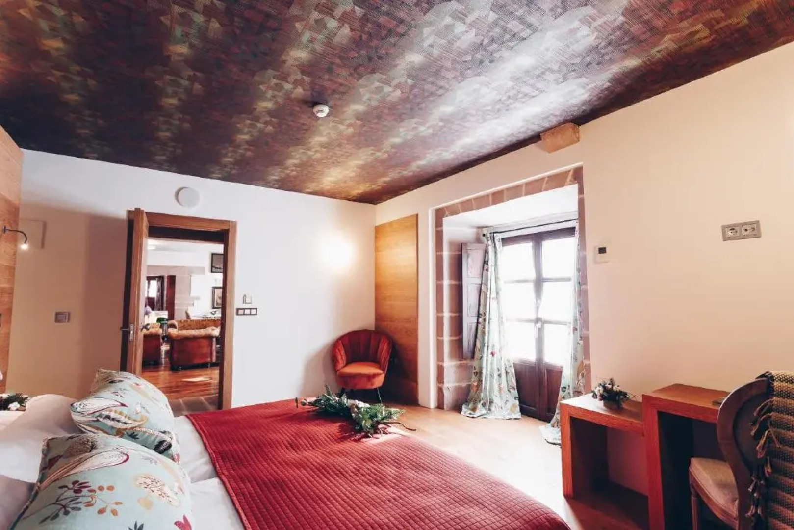 Arha Casona de Carmona (Antiguo Parador de Carmona-Cantabria)