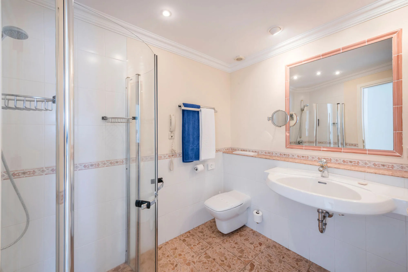 OCEANO Health Spa Hotel