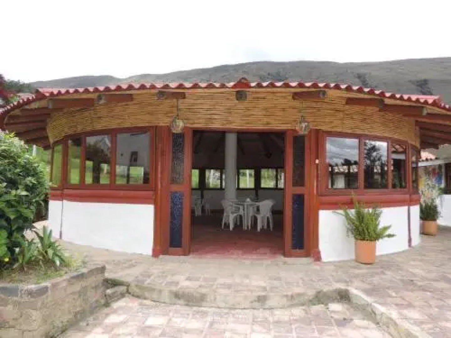 Hotel Campestre Bachue