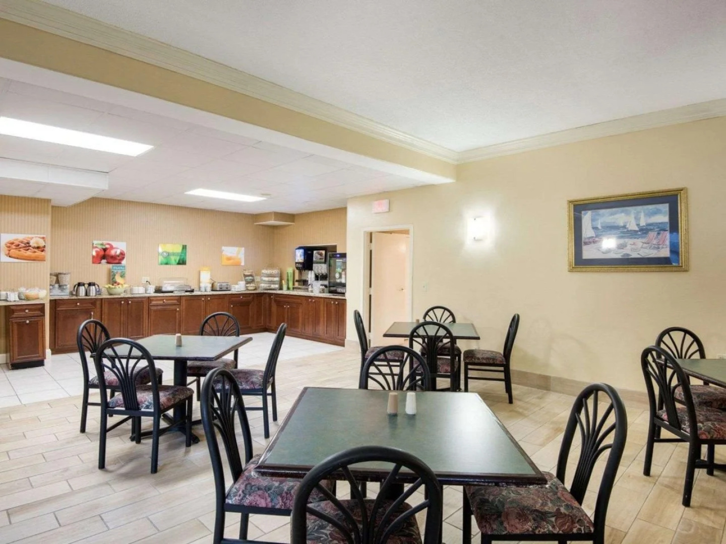 Country Inn & Suites by Radisson Rehoboth Beach - Dewey