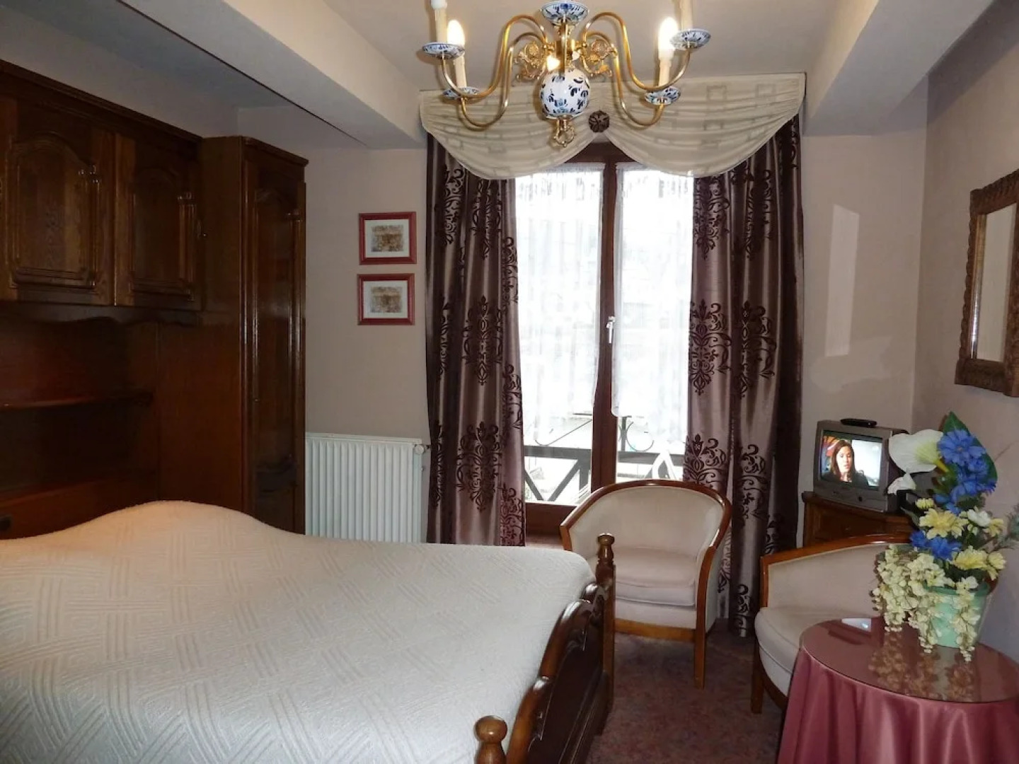 Hotel De France En Gaume