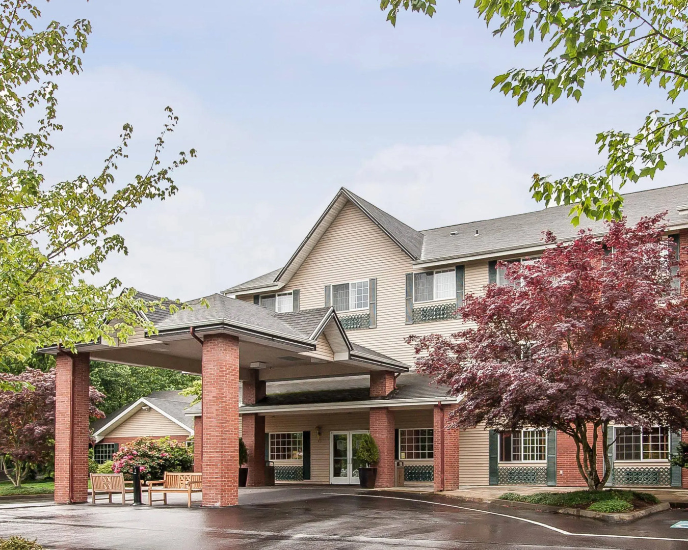 Comfort Inn & Suites Tualatin - Lake Oswego South