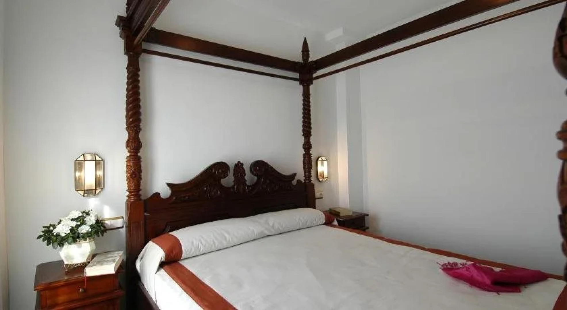 Apartamentos El Tranco del Mar