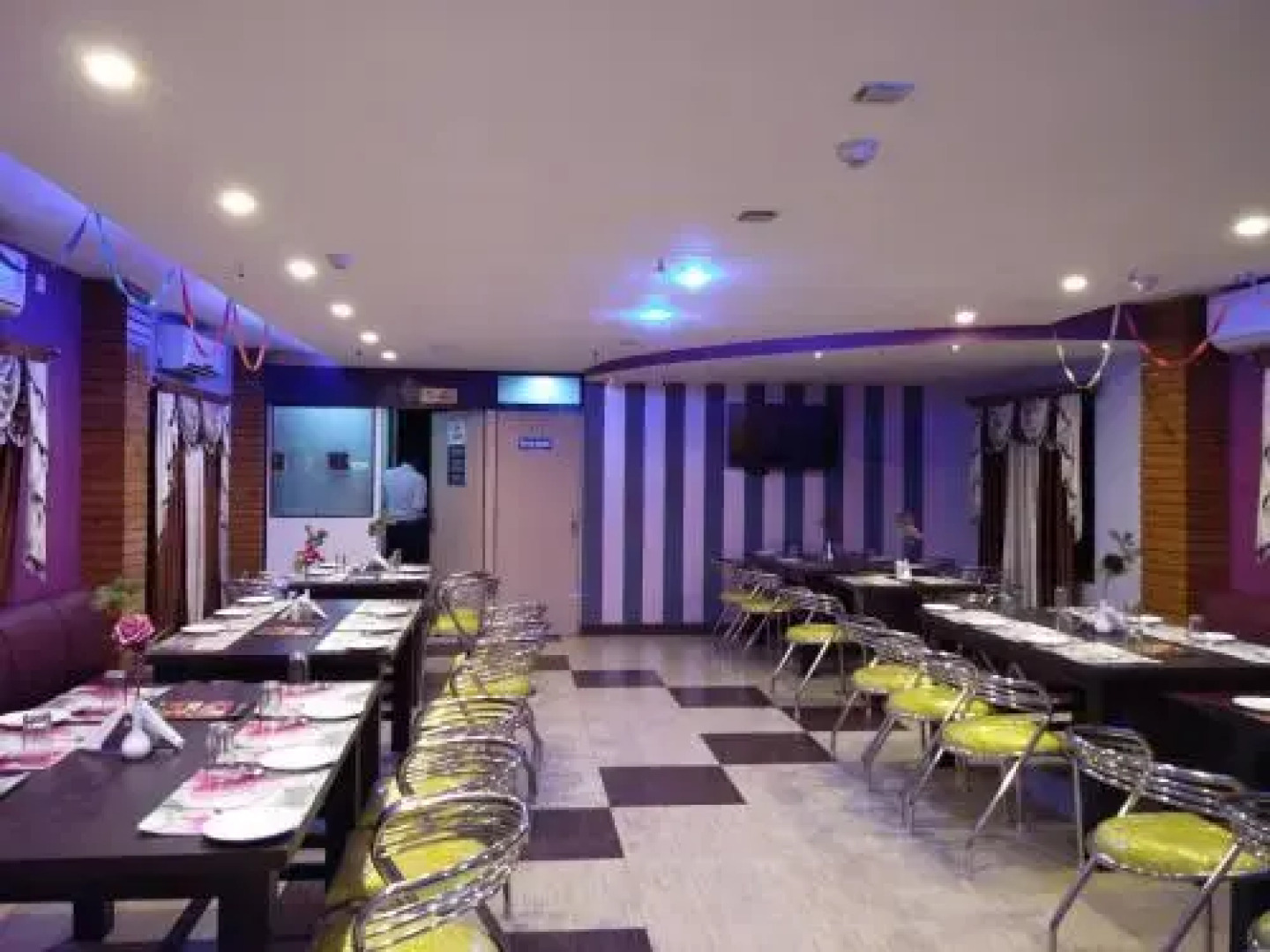 Hotel City International