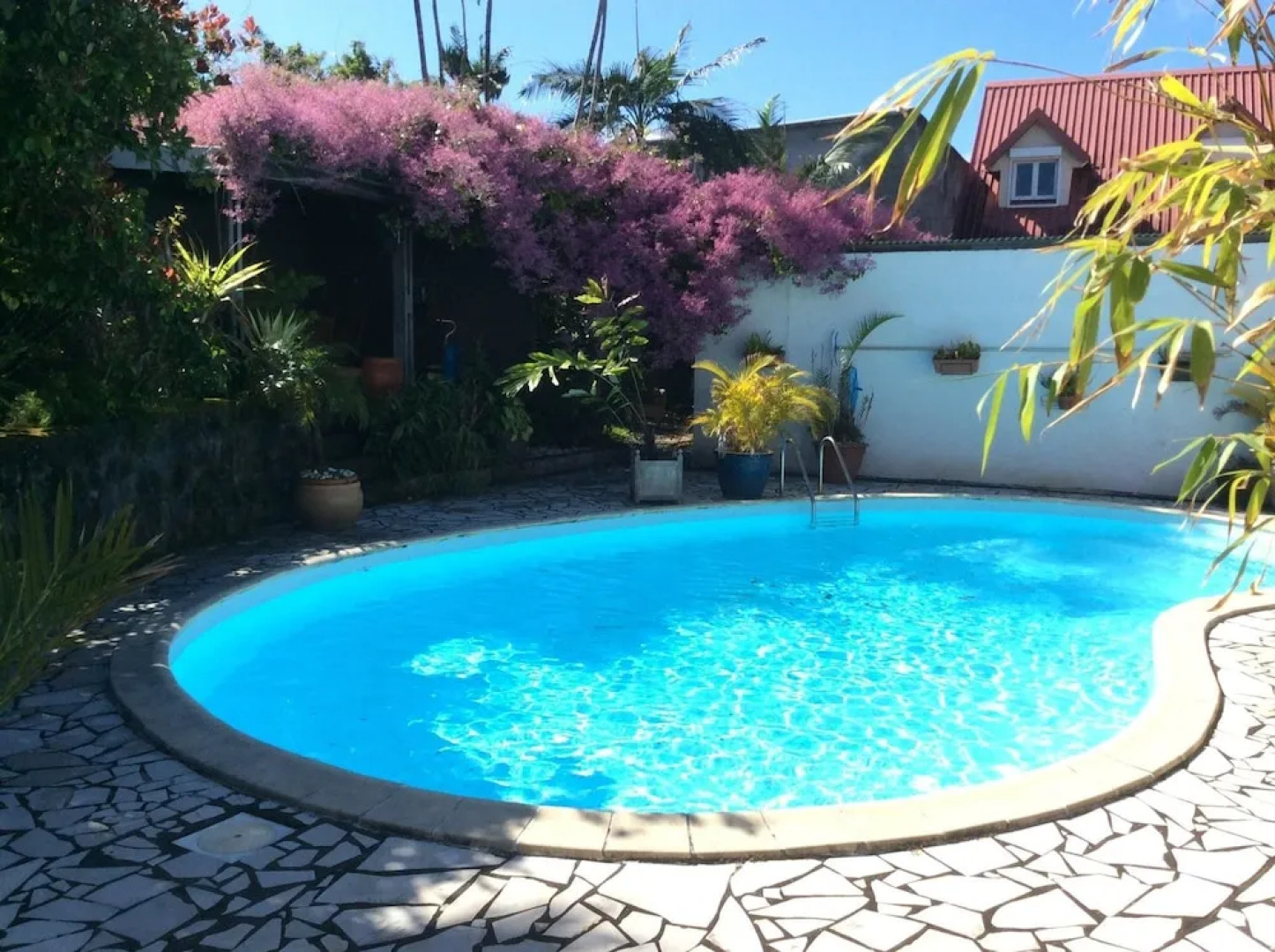 Apartment With one Bedroom in Saint Joseph, With Pool Access, Enclosed