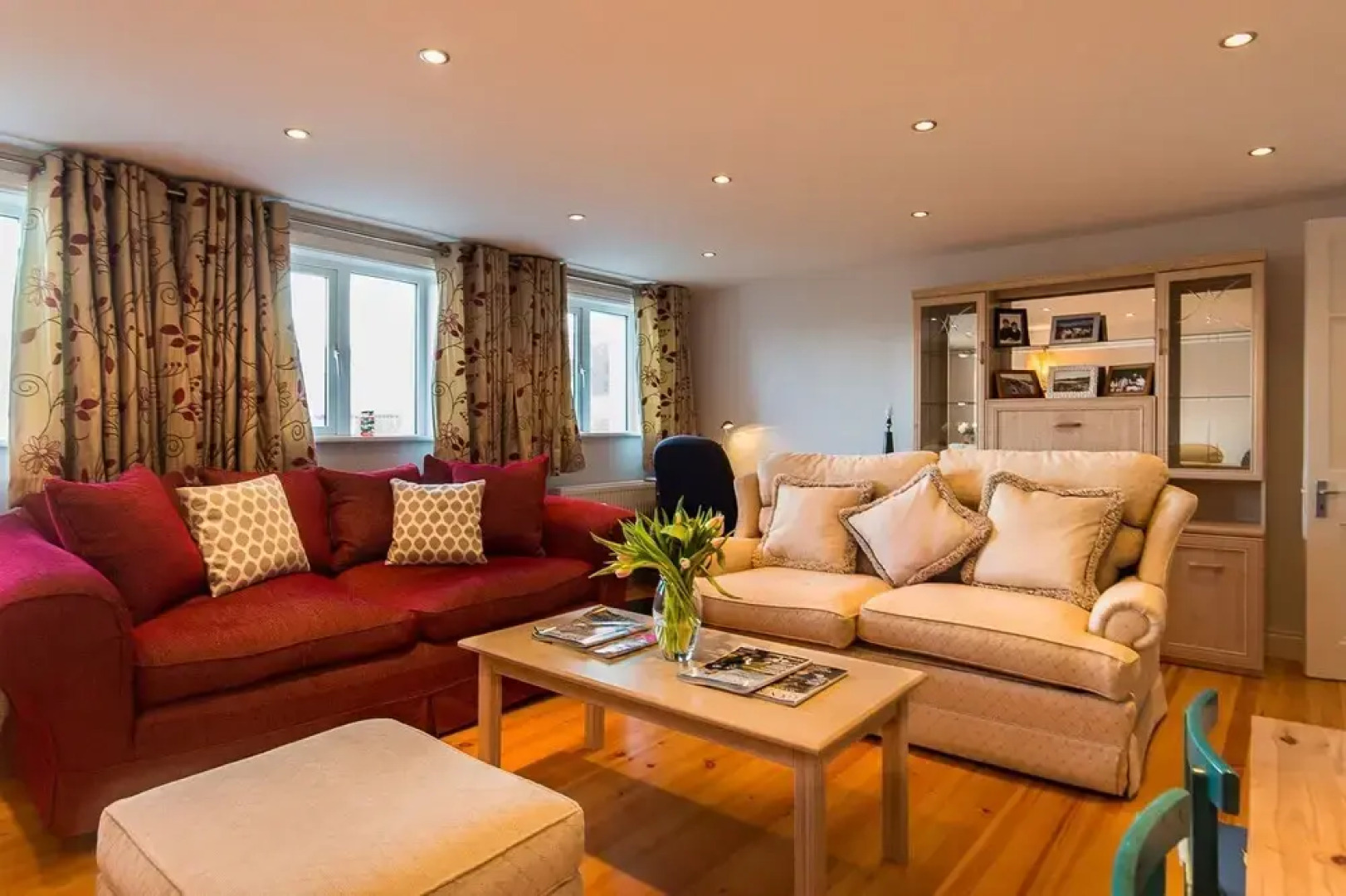 Family Beach House Located Within a Short Stroll of Waterville