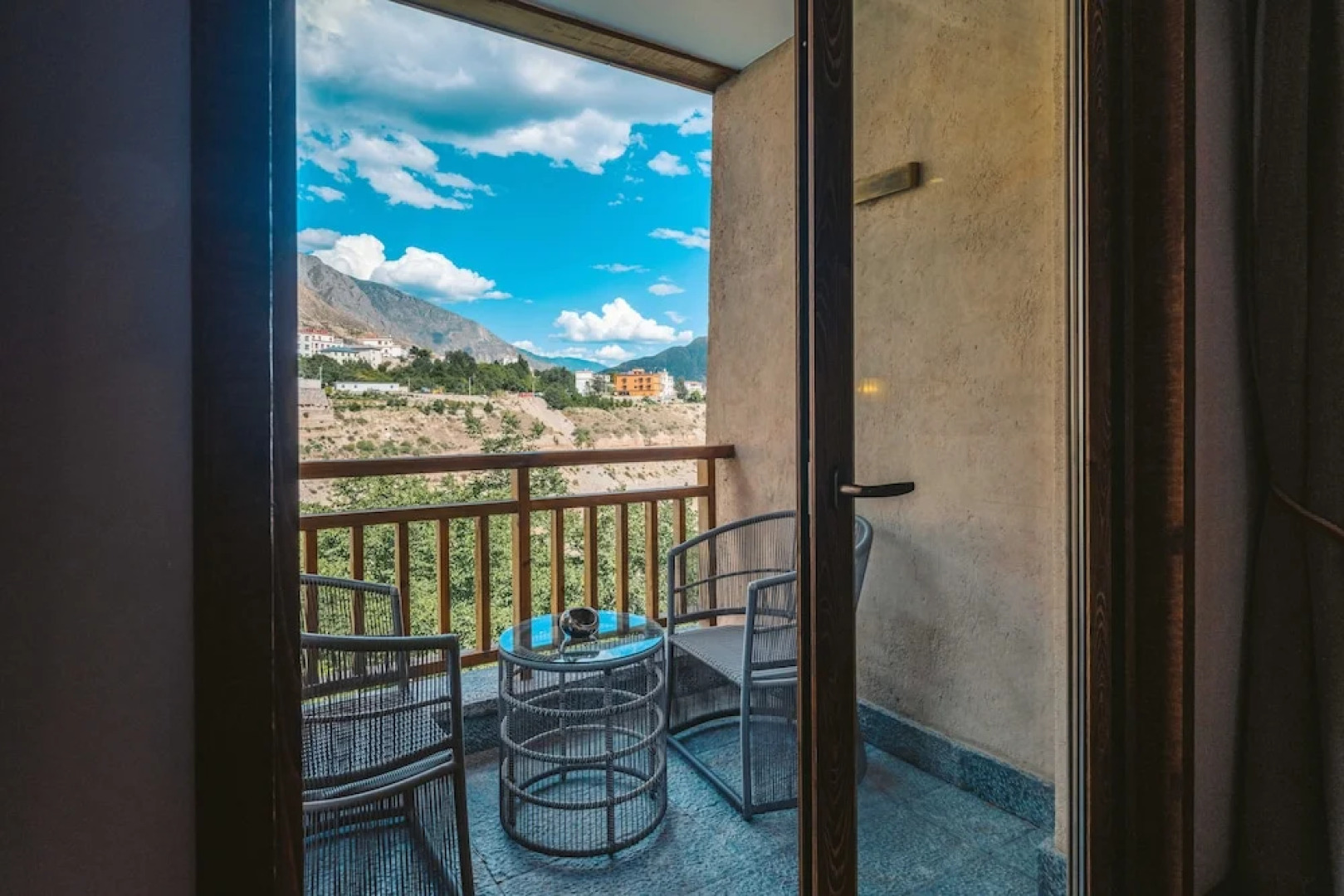 LUX Tea Horse Road Deqin Benzilan