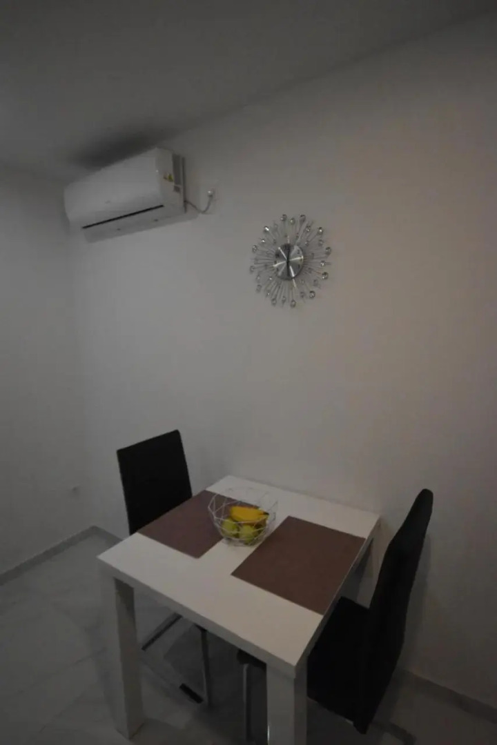 Apartments Ivan & Ana