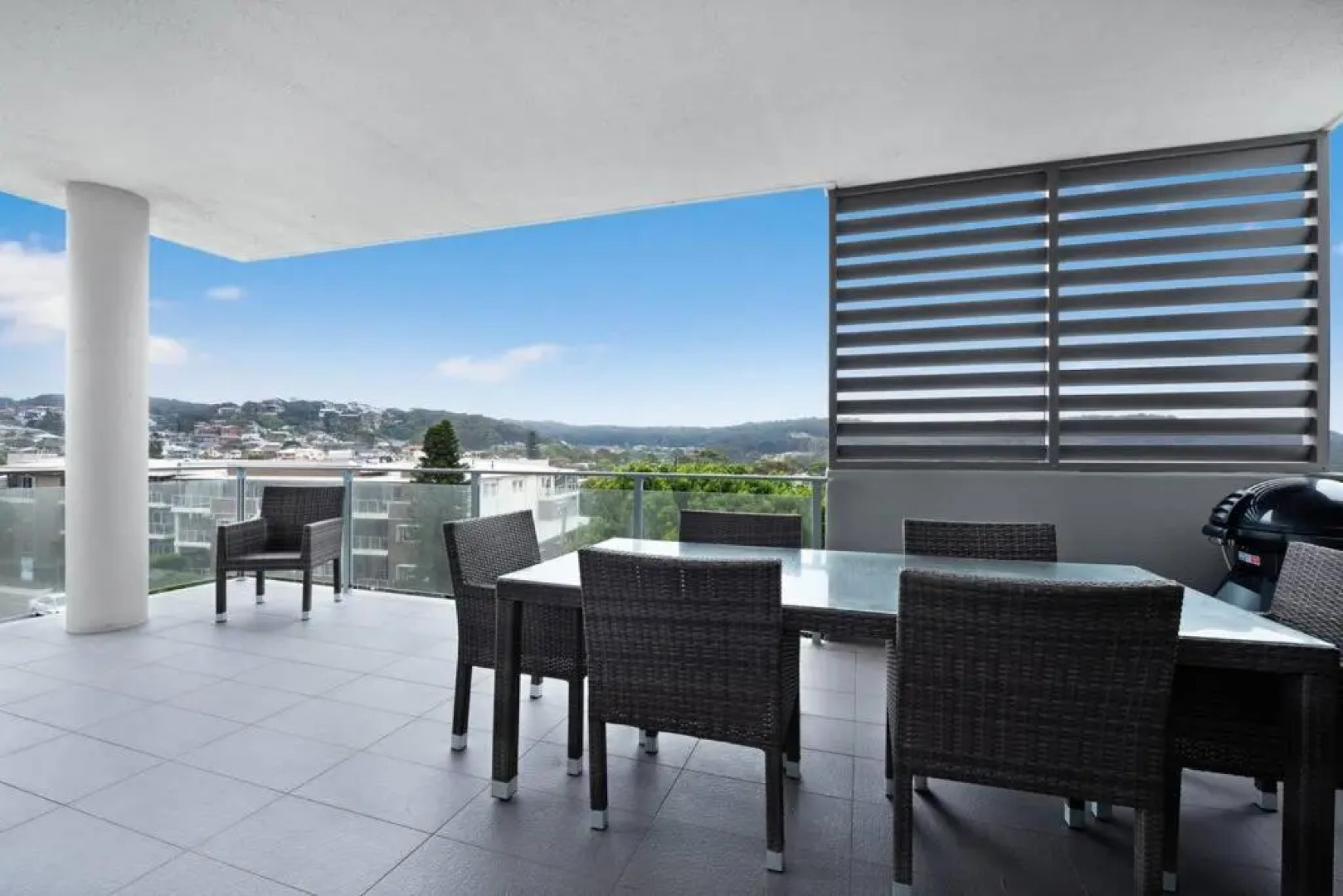 Luxury Apartment Caves Beach 4 Bed