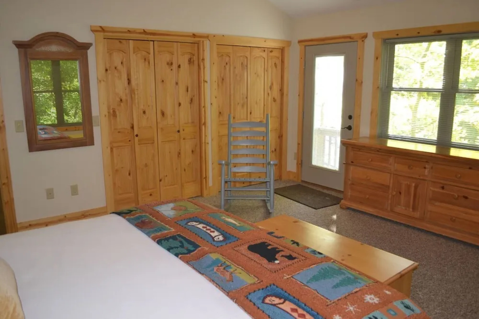 The Esmeralda Inn at Lake Lure