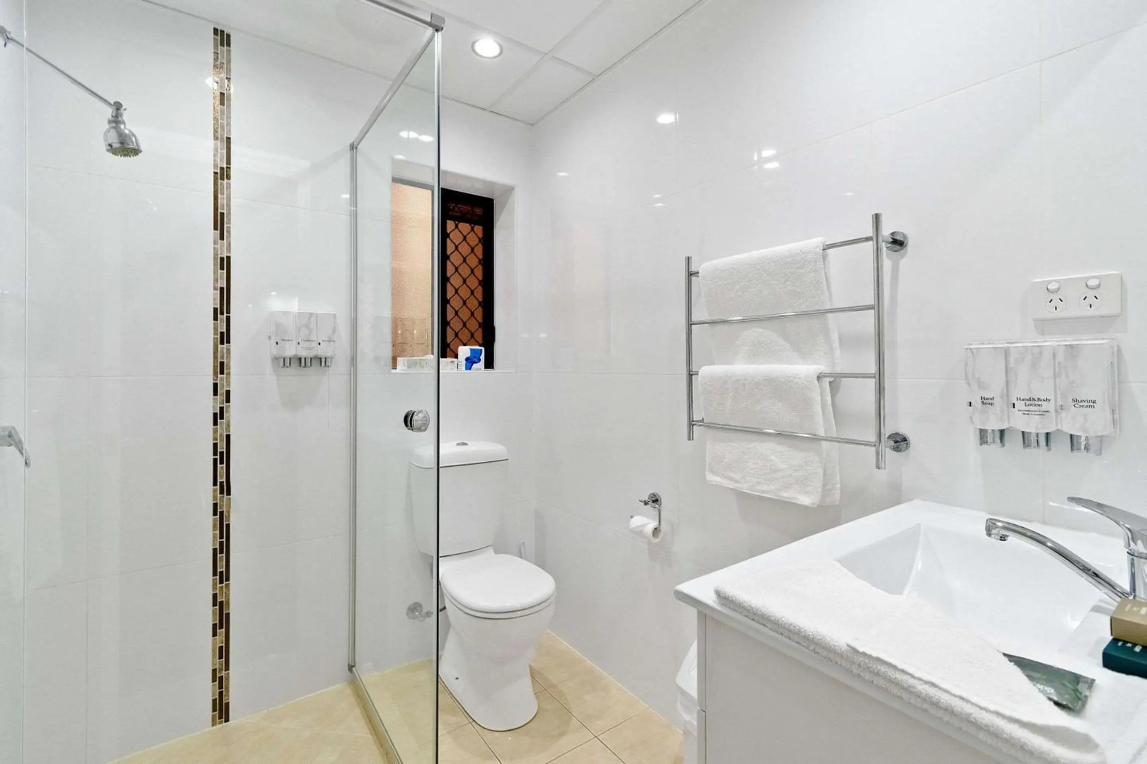 Quality Hotel Robertson Gardens