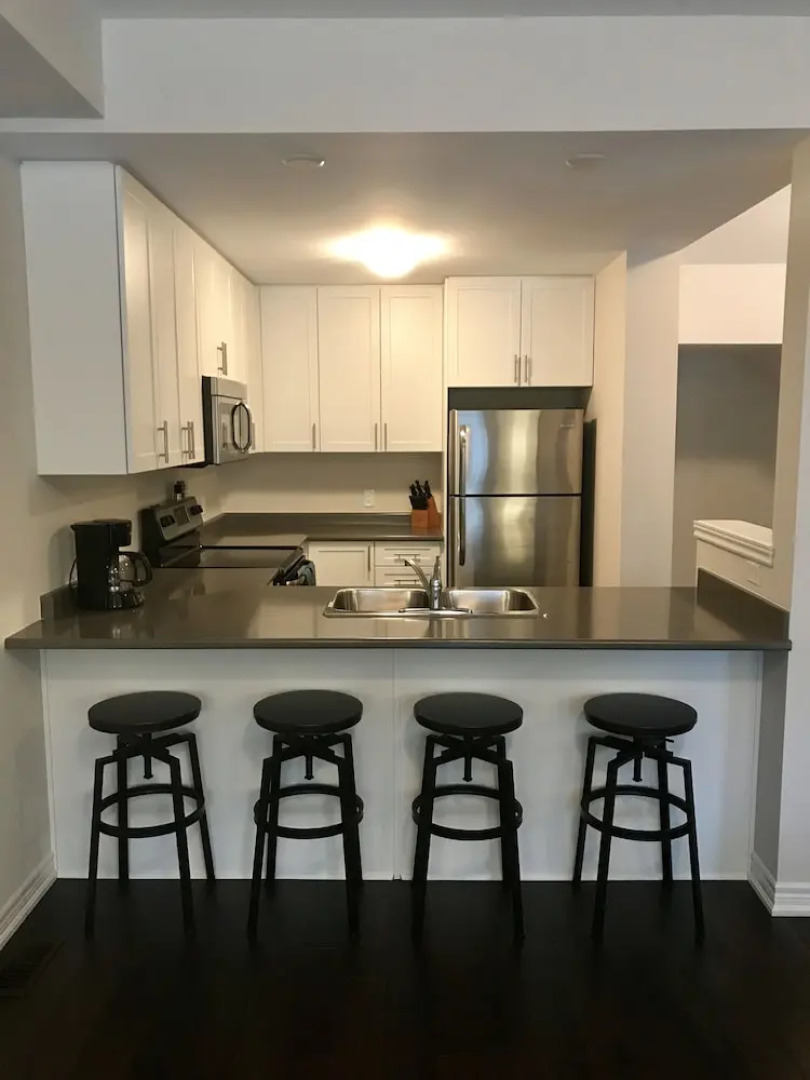 Private Waterview Town House