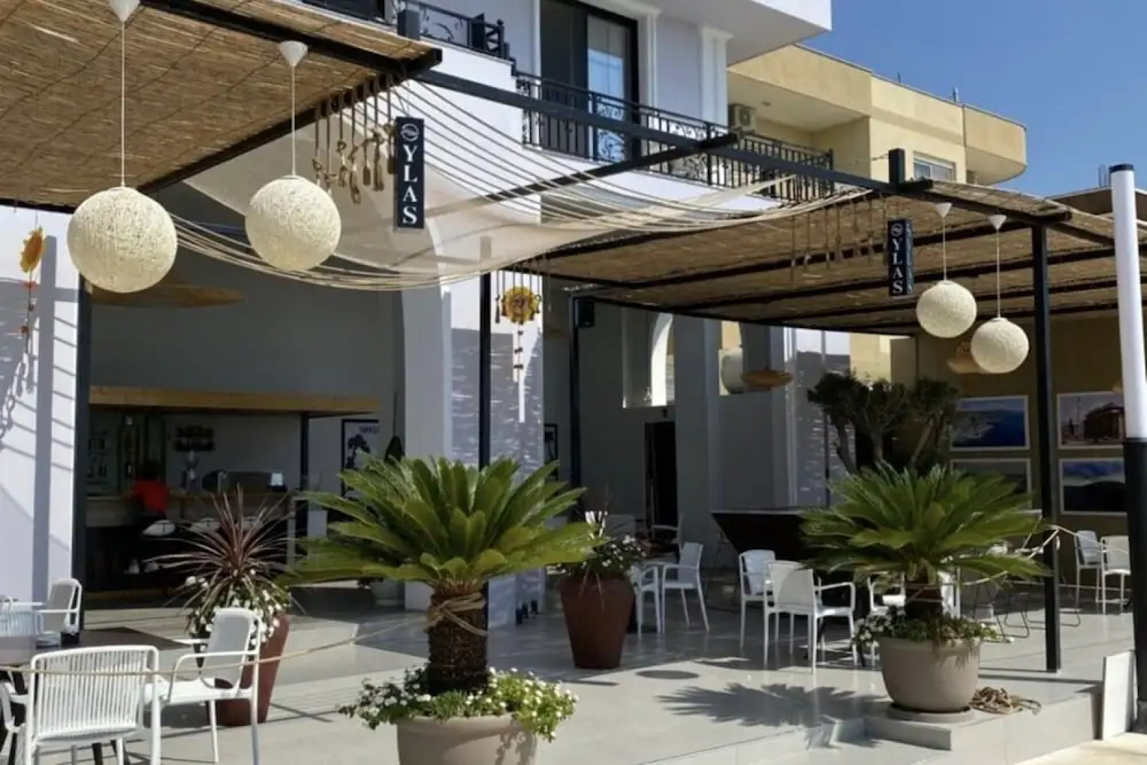 Hotel Saly