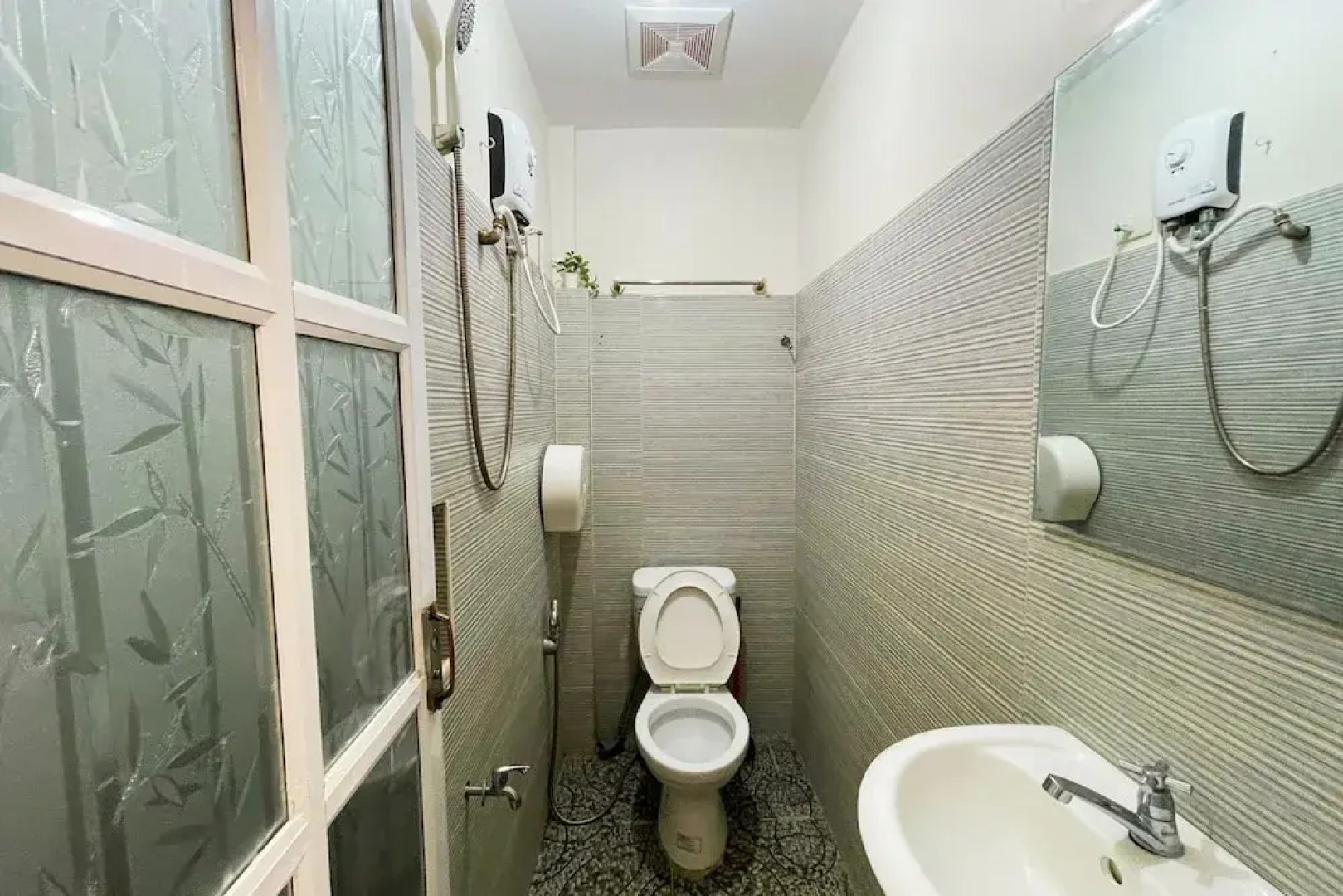 Villa Espinoza Beach Resort Nasugbu